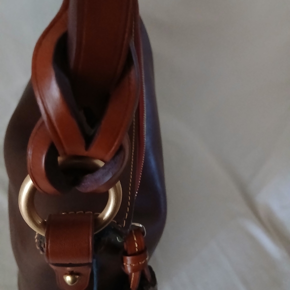 Dooney & Bourke Chestnut Florentine Twist Strap Leather Shoulder Bag NWT - Picture 6 of 8